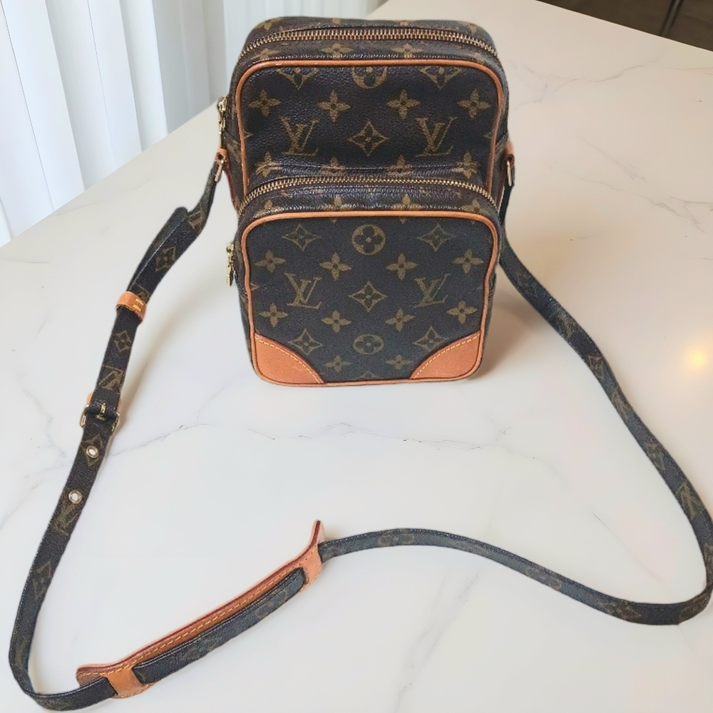 Louis Vuitton EUC Vintage Amazon Monogram Crossbody Bag - Year 1999 ✨ - Picture 9 of 14